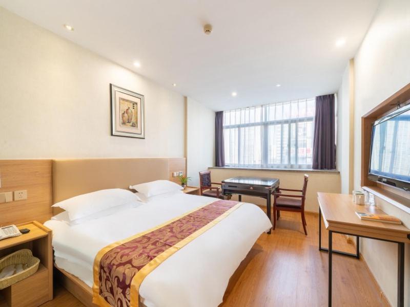Greentree Inn Yiwu International Trade City Hotel Экстерьер фото