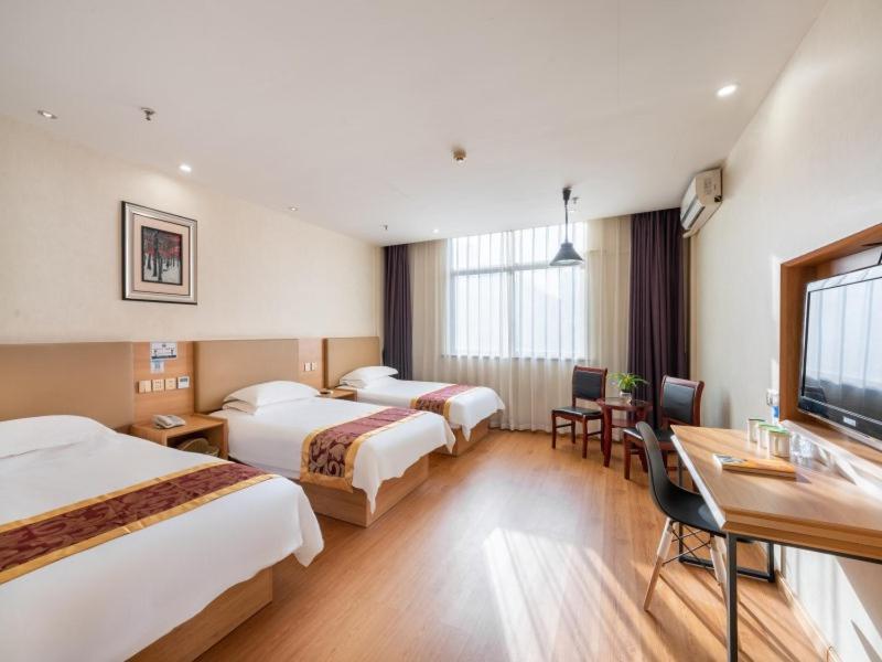 Greentree Inn Yiwu International Trade City Hotel Экстерьер фото