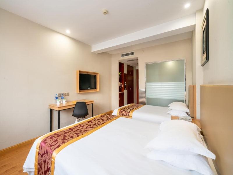 Greentree Inn Yiwu International Trade City Hotel Экстерьер фото
